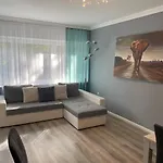 Prime Host Family Apartman Karlsruhe