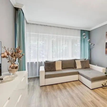 Apartman Prime Host Family